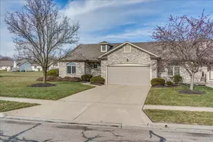 4758 Briargrove Dr, Groveport, OH 43125 - Photo 3