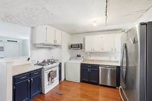 3429 Michael Ct, Columbus, OH 43204 - Photo 5