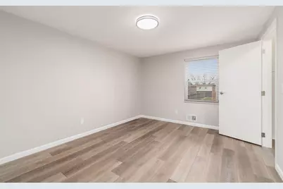 5762 W Pine Tree Street W #D, Columbus, OH 43229 - Photo 15