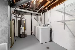 5762 W Pine Tree Street W, Columbus, OH 43229 - Photo 21