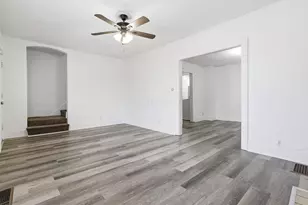 753 1/2 Sullivant Ave, Columbus, OH 43222 - Photo 9