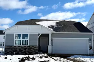 310 Fortune Dr, Galloway, OH 43119 - Photo 1