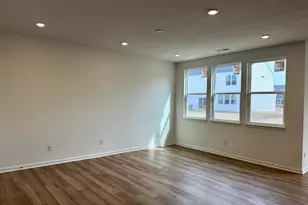 310 Fortune Dr, Galloway, OH 43119 - Photo 7