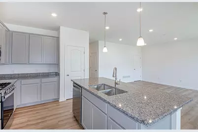 310 Fortune Drive #Lot 142, Galloway, OH 43119 - Photo 5