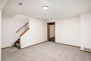 2470 Carolina Ave, Columbus, OH 43229 - Photo 27