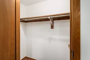 2470 Carolina Ave, Columbus, OH 43229 - Photo 19