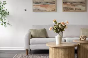 895 Robmeyer Dr, Columbus, OH 43207 - Photo 7