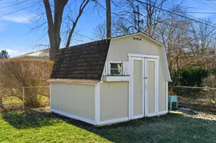 925 Farnham Rd, Columbus, OH 43220 - Photo 47