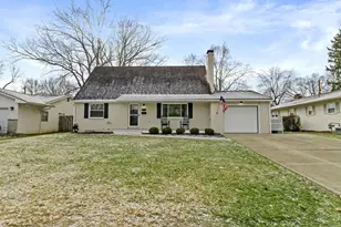 925 Farnham Rd, Columbus, OH 43220 - Photo 3