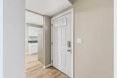 2288 Hiawatha Park Drive, Columbus, OH 43211 - Photo 3