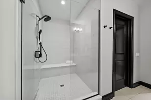 225 John H McConnell Blvd, Columbus, OH 43215 - Photo 15