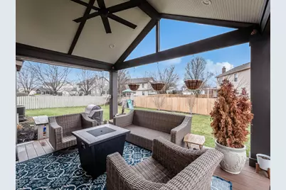 3020 Longridge Way, Grove City, OH 43123 - Photo 7