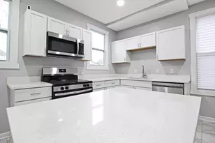 640 E Whittier St, Columbus, OH 43206 - Photo 13