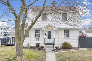 340 Marion Ave, Marion, OH 43302 - Photo 1