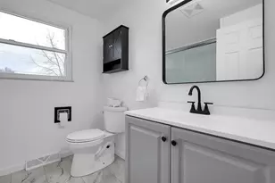 3118 Elmreeb Dr, Columbus, OH 43219 - Photo 15