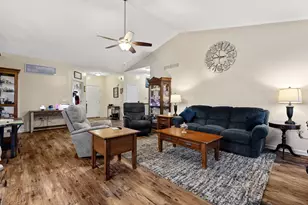 5577 Lilac Ave, Grove City, OH 43123 - Photo 11