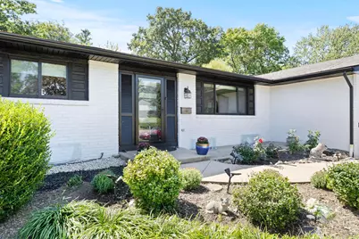 1415 Reymond Road, Columbus, OH 43220 - Photo 3