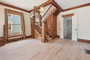 521 E 2nd St, Port Clinton, OH 43452 - Photo 5