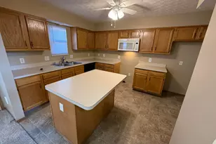 1670 Marshall Ave, Obetz, OH 43207 - Photo 9