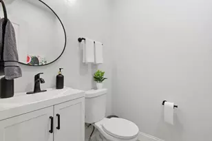 83 S Cypress Ave, Columbus, OH 43222 - Photo 13