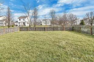 1192 Walker Springs Dr, Blacklick, OH 43004 - Photo 33