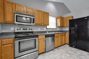 1192 Walker Springs Dr, Blacklick, OH 43004 - Photo 11