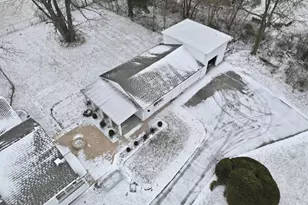 7097 Harlem Rd, Westerville, OH 43082 - Photo 69