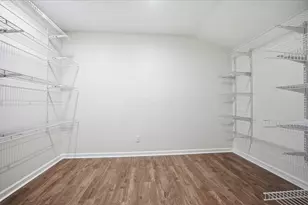 7097 Harlem Rd, Westerville, OH 43082 - Photo 51