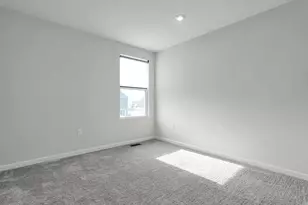 1303 Theodore Dr, Lockbourne, OH 43137 - Photo 25