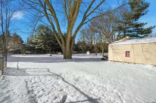 838 Crew Ave, Galion, OH 44833 - Photo 25