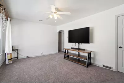 838 Crew Avenue, Galion, OH 44833 - Photo 5