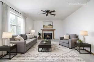 523 Long St, Ashville, OH 43103 - Photo 3