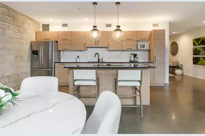 225 N 4th Street #301, Columbus, OH 43215 - Photo 21