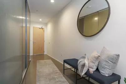 225 N 4th Street #301, Columbus, OH 43215 - Photo 5