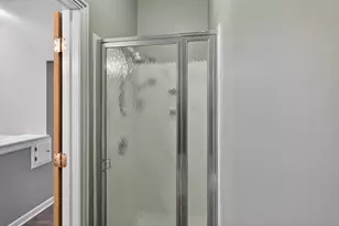 7565 Harbour Town Dr, Pickerington, OH 43147 - Photo 27