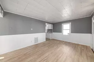 2861 Woodland Ave, Columbus, OH 43224 - Photo 9