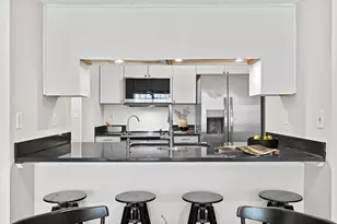 2542 Hyacinth Ln, Columbus, OH 43235 - Photo 13