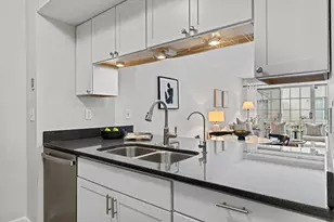 2542 Hyacinth Ln, Columbus, OH 43235 - Photo 11