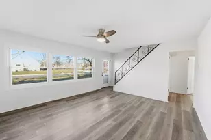 2943 Carol Ave, Grove City, OH 43123 - Photo 9