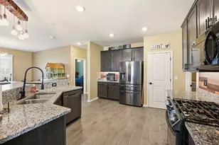 413 Halton Dr, Pataskala, OH 43062 - Photo 9