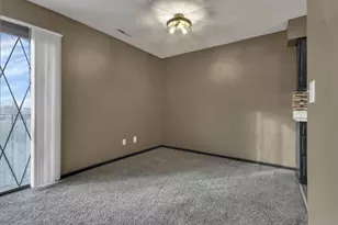 625 Country Club Dr, Newark, OH 43055 - Photo 9