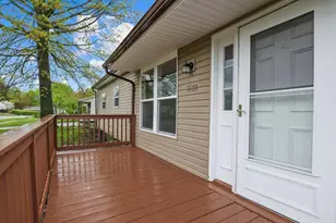 5189 Zimmer Dr, Columbus, OH 43232 - Photo 3