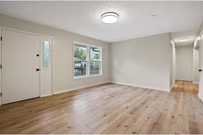 5189 Zimmer Drive, Columbus, OH 43232 - Photo 5