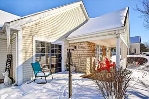 1252 Dunhurst St, Circleville, OH 43113 - Photo 5