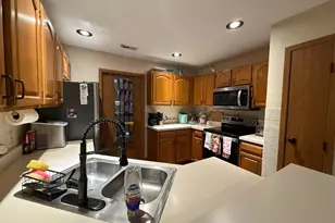 1252 Dunhurst St, Circleville, OH 43113 - Photo 3