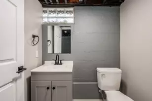 2480 Shrewsbury Rd, Columbus, OH 43221 - Photo 25