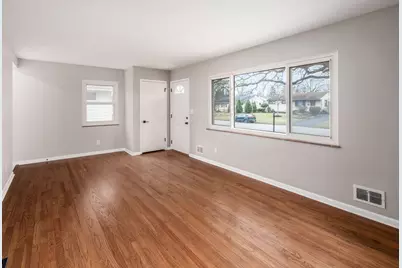 2480 Shrewsbury Road, Columbus, OH 43221 - Photo 9