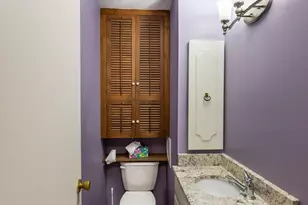 6497 Highlawn Dr, Columbus, OH 43229 - Photo 11