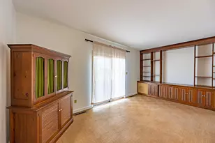 6497 Highlawn Dr, Columbus, OH 43229 - Photo 13