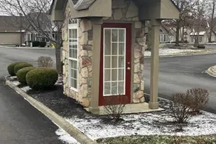 605 Turning Leaf Ln, Heath, OH 43056 - Photo 3